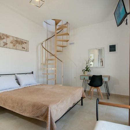 Elounda Square Home Eksteriør bilde